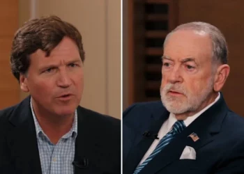 Vance: La entrevista de Tucker Carlson con Huckabee “una conversación realmente buena”