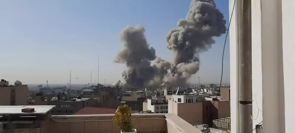 Ciberataques golpean a Irán durante ataques de Israel y Estados Unidos