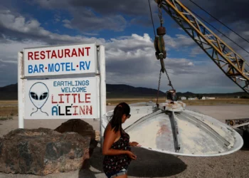 Obama niega haber visto pruebas de contacto extraterrestre