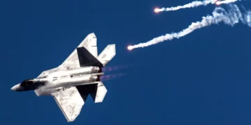 Qué función cumplirán los F-22 en una operación de Estados Unidos en Irán