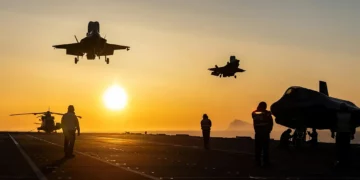 Reino Unido despliega cazas F-35B en Chipre: Alta tensión con Irán