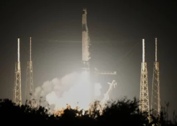 La tripulación de la ISS, comandada por la judía estadounidense Jessica Meir, despega