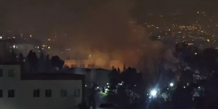 El Ejército de Irán informó un incendio en un cuartel de Teherán