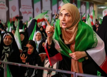 “Muerte a Jamenei”: iraníes corean consignas contra el líder supremo en los funerales de los manifestantes asesinados