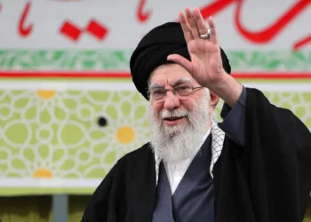 Amenaza directa: Jamenei anuncia guerra regional si Estados Unidos ataca Irán