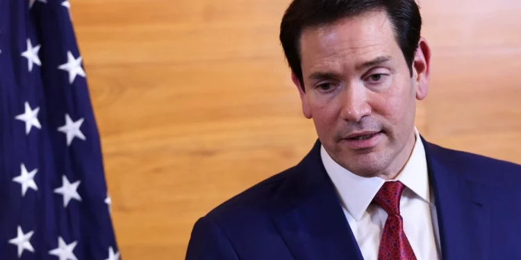 Rubio advierte de un “gran problema” si Irán sigue negándose a negociar sobre misiles