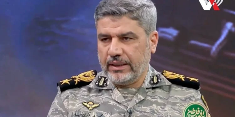 Ejército iraní afirma estar listo para la guerra con Estados Unidos