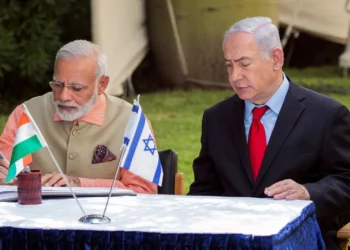Visita de Modi y los disturbios en el camino: el primer ministro de la India despegó hacia Israel