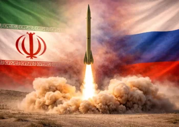 Envío de misiles gigantes y advertencia de escalada: Irán estrecha la mano a Rusia