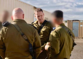 Jefe de la Fuerza Aérea israelí visita una estación de la Cúpula de Hierro