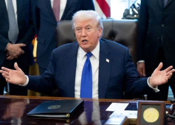 Trump advierte que pasarán “cosas malas” si Irán no llega a un acuerdo