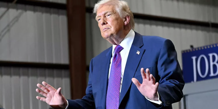 Trump califica de vergüenza el fallo del Supremo sobre aranceles