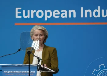 Líderes de la UE se reúnen para contrarrestar la presión de Rusia, China y Trump