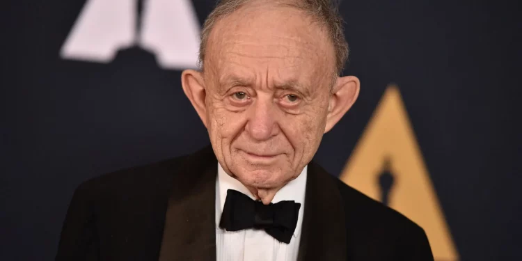 El cineasta ganador del Óscar Frederick Wiseman muere a los 96 años