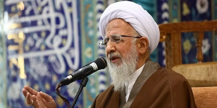 Clérigo iraní llama a “derramar” sangre de israelíes y de Trump