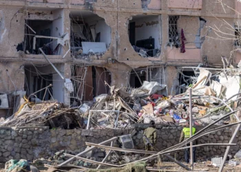 Israel atribuye a fallos distintos el impacto de dos misiles iraníes
