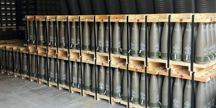 Israel compra a Elbit miles de proyectiles de artillería por $48 millones