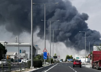 Irán emite advertencia sobre ataques en zonas de Dubái y Doha