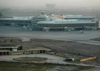 Cinco heridos en ataque con cohetes contra el aeropuerto de Bagdad