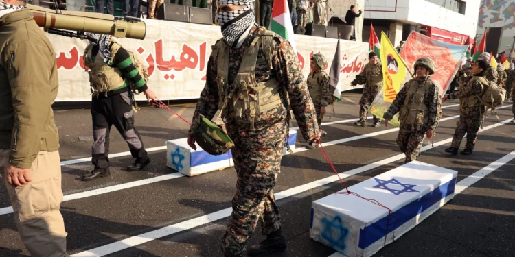 Israel elimino a 300 miembros del Basij en ataques nocturnos