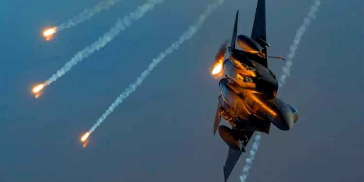 Israel estima que el 75 % de los lanzadores y el 65 % de los misiles balísticos de Irán están neutralizados