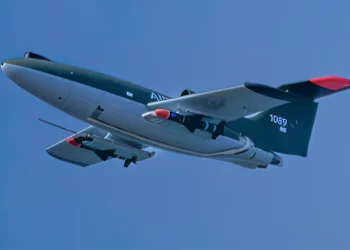 Airbus prueba en Alemania el dron Bird of Prey con el misil Mark I