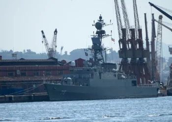 104 murieron en ataque estadounidense contra buque de guerra iraní