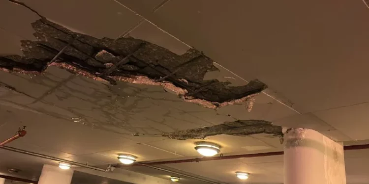 Fragmento de misil dañó la residencia del cónsul estadounidense en Jerusalén