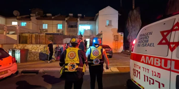 Misil iraní alcanzó a pareja israelí de 70 años cuando se dirigían al refugio