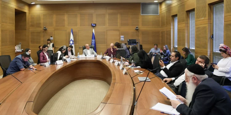 Legisladores remiten proyecto de ley sobre pena de muerte para terroristas al pleno de la Knéset