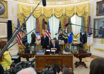 Trump dice que EE. UU. se irá de Irán aun sin un acuerdo