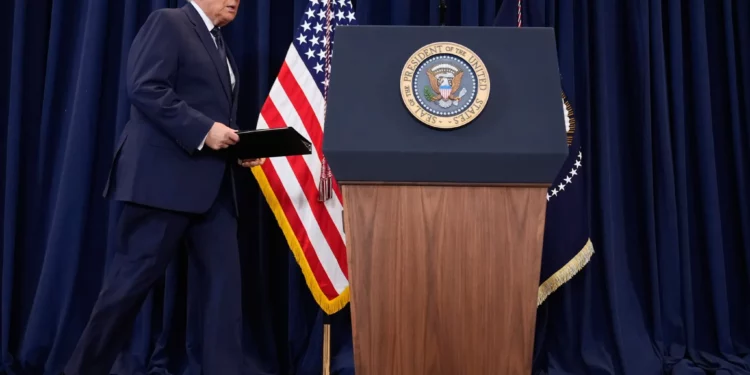 Trump evita decir si ha puesto una diana sobre Mojtaba Jamenei