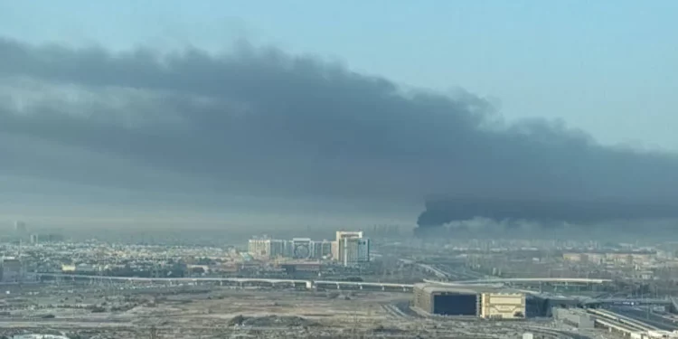 Fuertes explosiones en Dubái por segundo día consecutivo