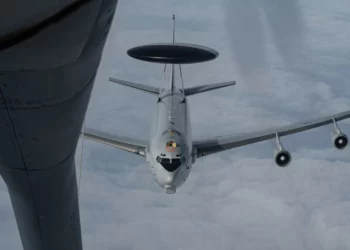 Irán atacó y dañó el E-3 Sentry: Avión estratégico de EE. UU.