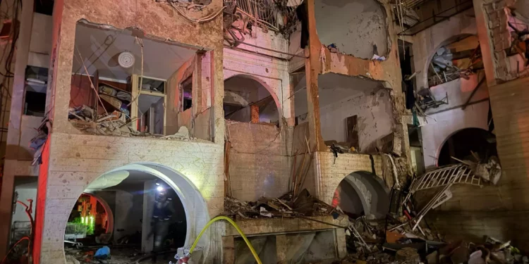 FDI: Los misiles iraníes que impactaron en Dimona y Arad no son una nueva amenaza