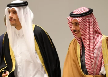 Arabia Saudí y los Emiratos “se acercan poco a poco” a sumarse a la lucha contra Irán