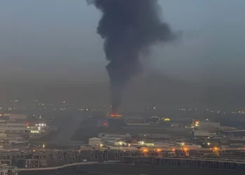 Explosiones cerca de aeropuerto iraquí que alberga a tropas lideradas por Estados Unidos