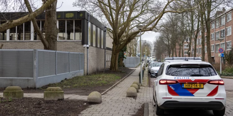 Una explosión daña una escuela judía en Ámsterdam