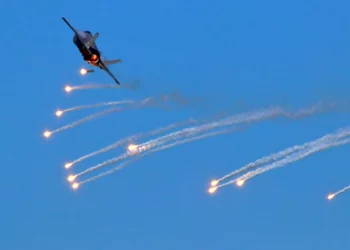 Israel atacó el cuartel general militar iraní con 250 bombas lanzadas por 100 aviones