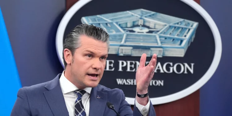 Hegseth afirma que el “nuevo régimen” de Irán debería ser más sensato que el anterior