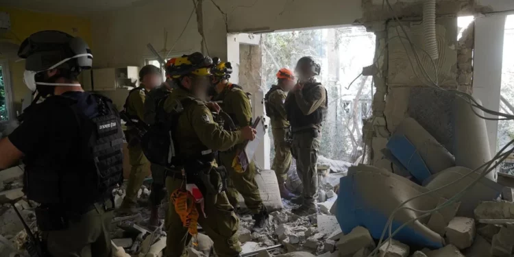 Suben a seis los heridos por ataque iraní con bomba de racimo