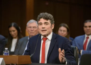 Joseph Kent dimite y acusa a Israel de arrastrar a EE. UU. a la guerra con Irán