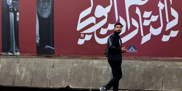 Corte de Internet en Irán se agrava y alcanza a medios semioficiales