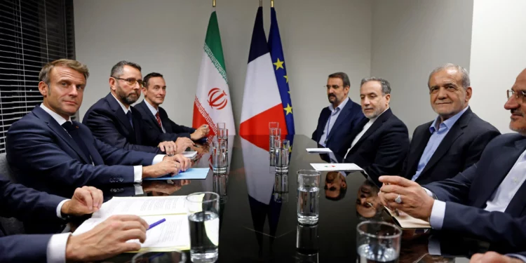 Macron insta a Irán a “participar de buena fe” en las negociaciones