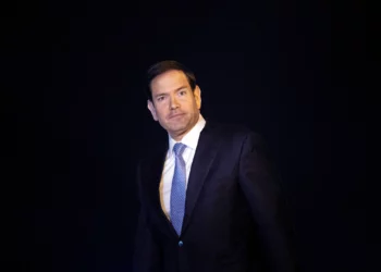 Rubio considera la destrucción de la fuerza aérea iraní como un objetivo bélico