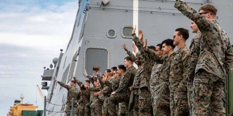 EE. UU. envía unidad de Infantería de Marina de 2.200 efectivos a Oriente Medio