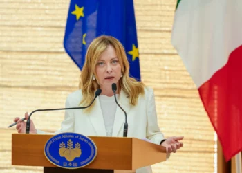 Italia negó a EE. UU. el uso de Sigonella para una misión de combate