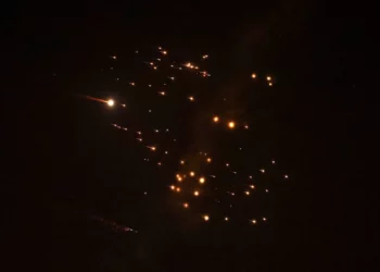 Dos personas mueren en Ramat Gan por un misil balístico iraní