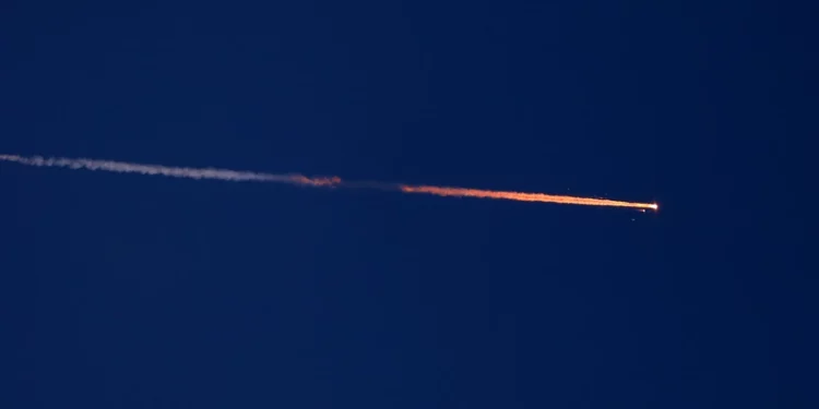 Irán lanzó otro ataque con misiles contra el sur de Israel