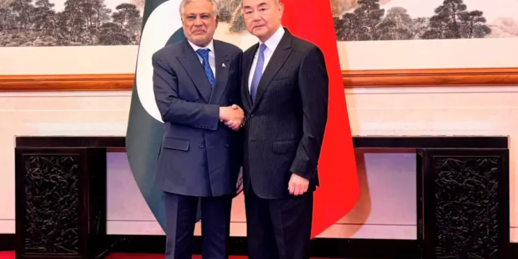 Pakistán y China presentan “iniciativa de cinco puntos” para el fin de la guerra en Irán